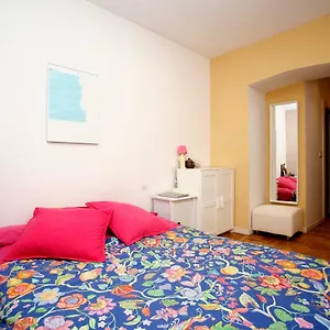 Apartamento Piso Céntrico Con Patio